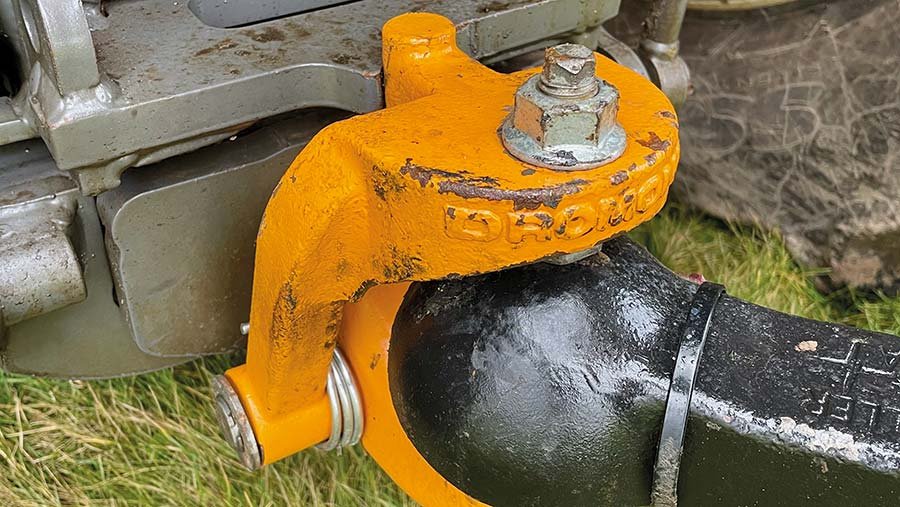 6,000-litre, 36m trailed Landquip sprayer ball hitch