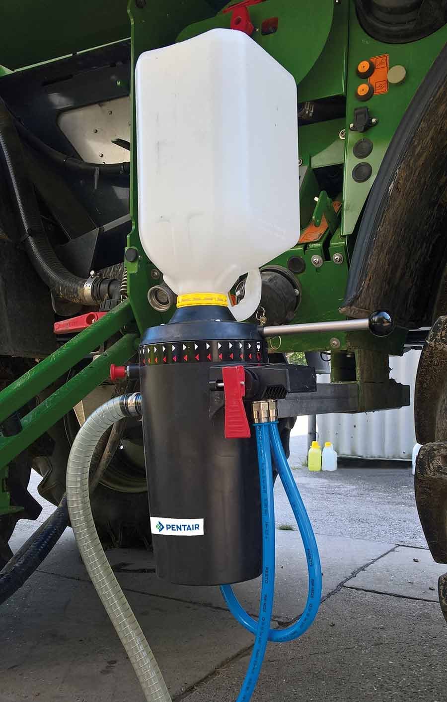 Cleanload Nexus on sprayer