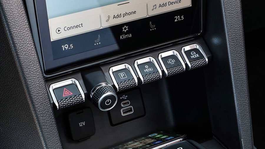 VW Amarok dash