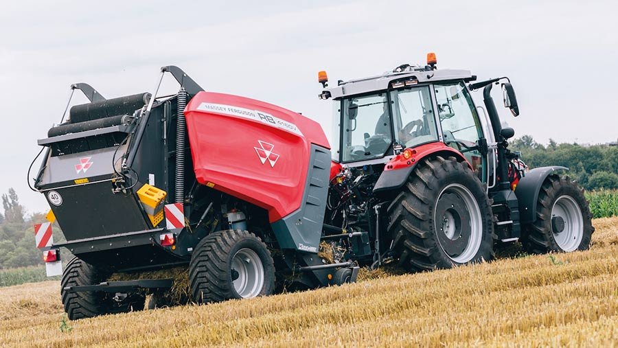 Massey Ferguson RB 4160V baler 