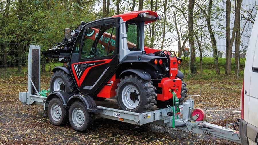 The new Manitou ULM mini-handler 