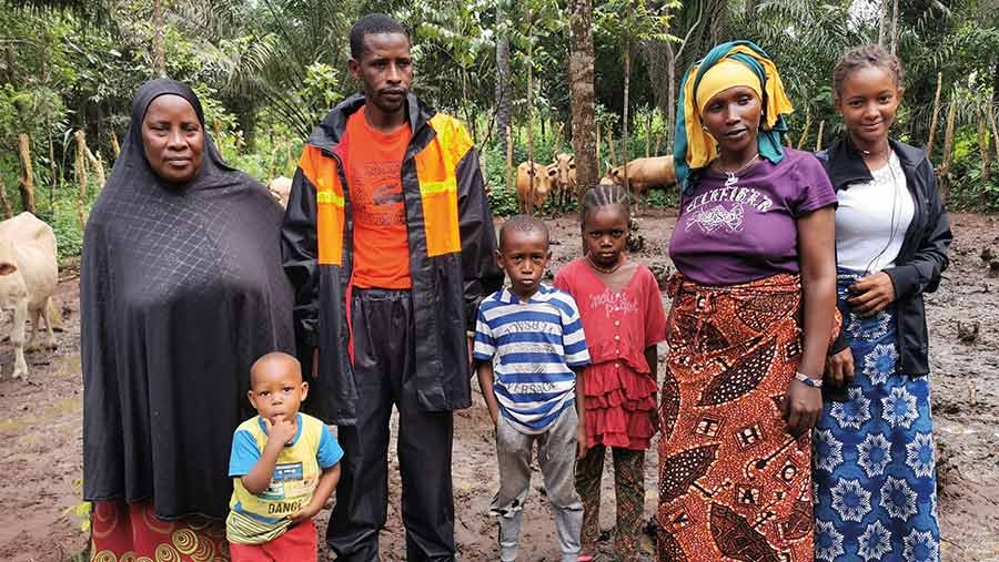 Thierno Alsény Diallo and family