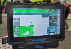 kinze-blue-vantage-display