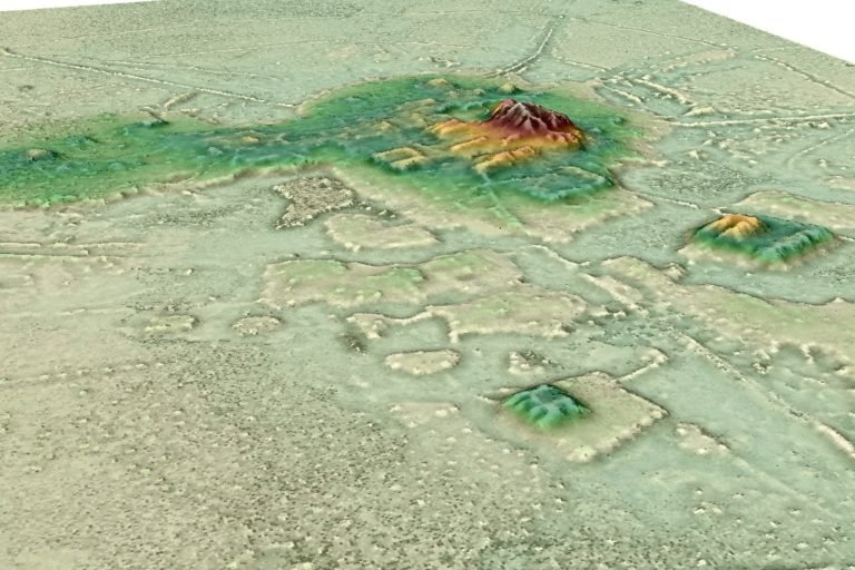 Screenshots from a 3D animation of the Cotoca site. Source: H. Prümers / DAI.